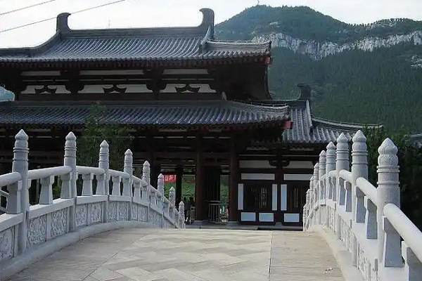 【泰州市大连河道青石栏杆选哪家】消毒液细节决定品质真材实料